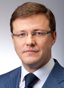 Азаров Дмитрий Игоревич