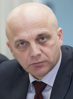 Шандалович Элиссан Владимирович