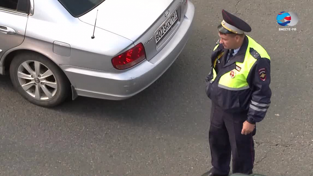 Водители со 2 января могут предъявлять электронный полис ОСАГО