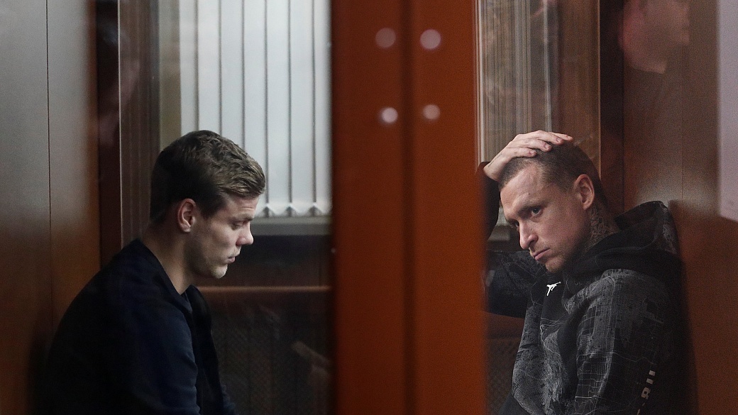 Футболисты Мамаев и Кокорин смогут выйти по УДО 17 сентября